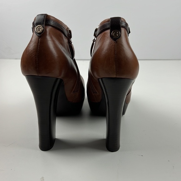 GUESS Gwalade Platform Brown Leather Booties - Picture 5 of 12